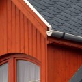 Hoeveel meer is een metalen dak dan een shingledak?